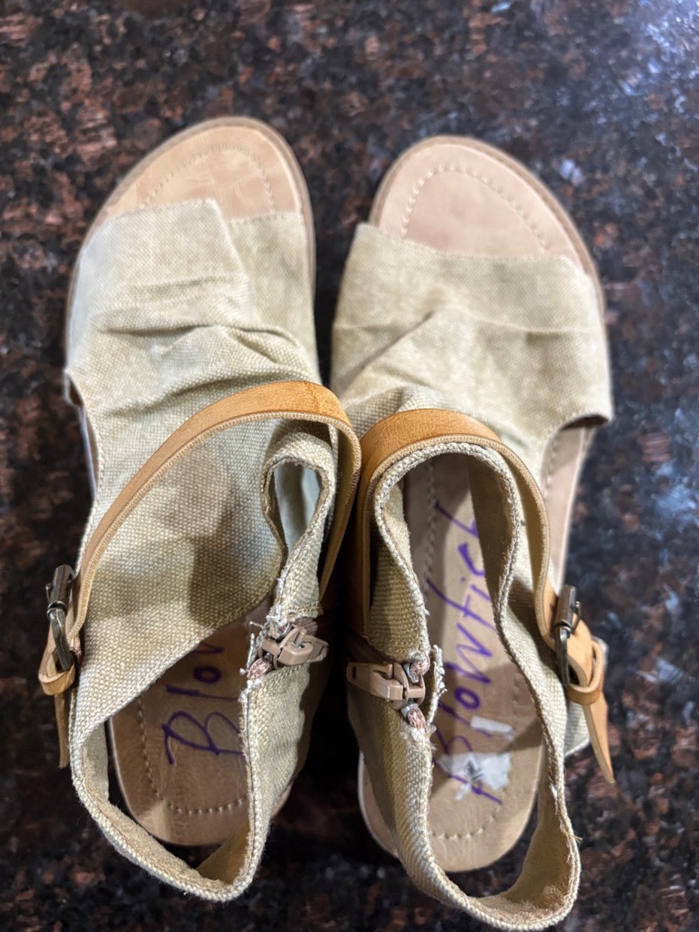 Canvas Knot Front Wedge Sandals in Olive-Tan